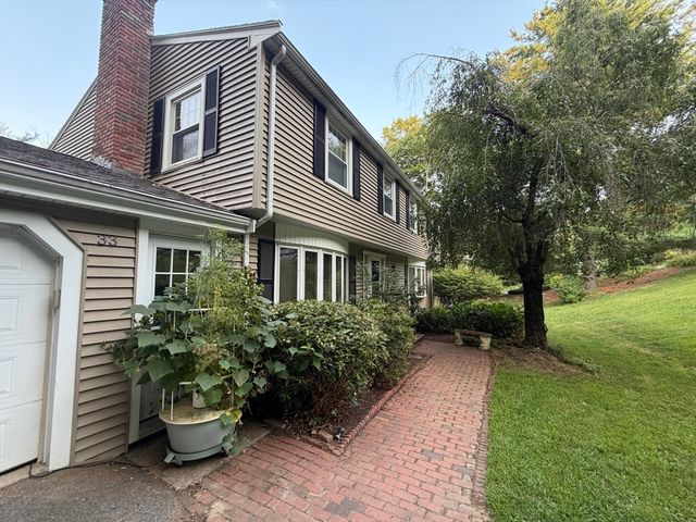 33 Carter Drive, Framingham, MA 01701