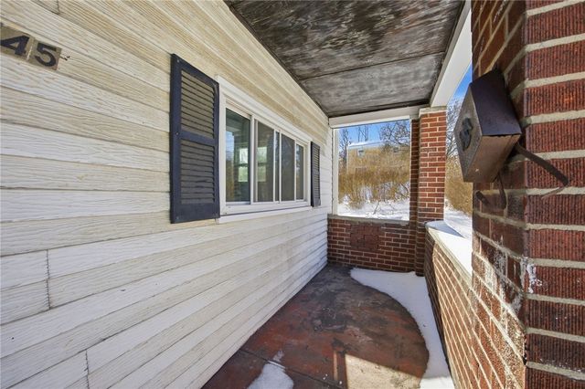 4345 Bristol St, Greenfield, PA 15207