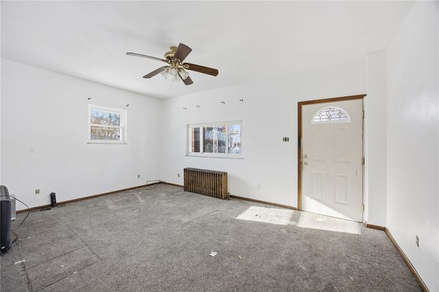 4345 Bristol St, Greenfield, PA 15207