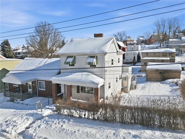 4345 Bristol St, Greenfield, PA 15207