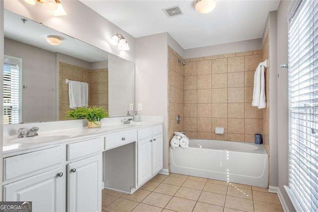 268 Balaban Circle, Woodstock, GA 30188