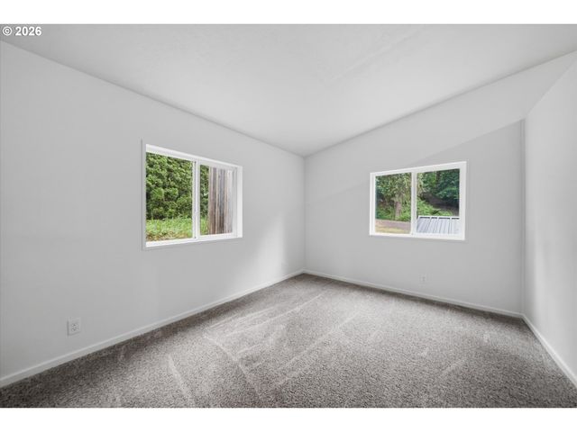 30482 S MARIAN St, Molalla, OR 97038