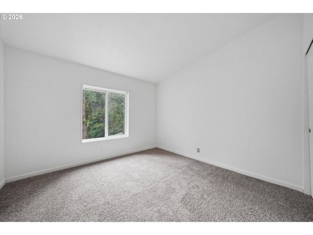 30482 S MARIAN St, Molalla, OR 97038
