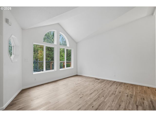 30482 S MARIAN St, Molalla, OR 97038