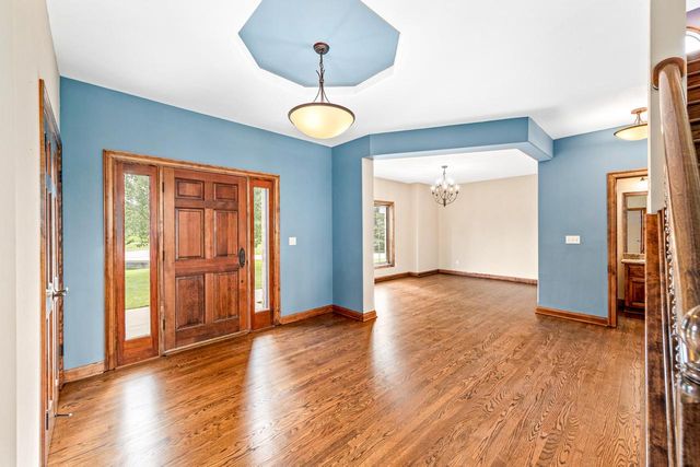 3976 Woodridge COURT, Richfield, WI 53017