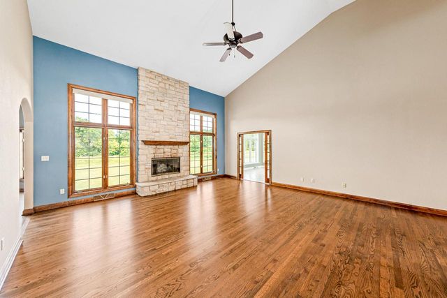 3976 Woodridge COURT, Richfield, WI 53017