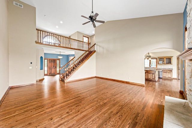 3976 Woodridge COURT, Richfield, WI 53017