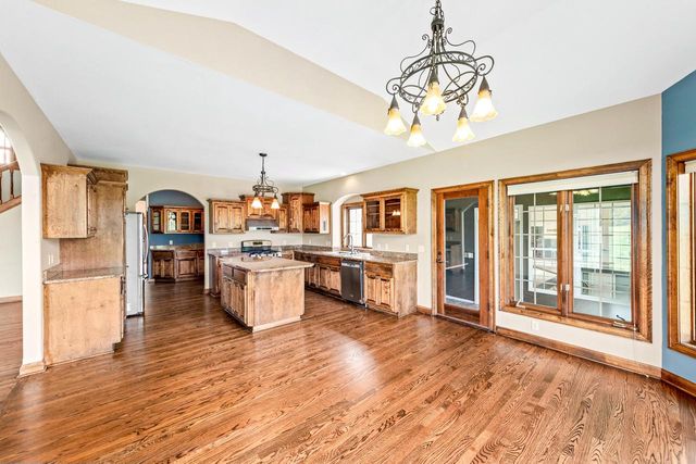 3976 Woodridge COURT, Richfield, WI 53017