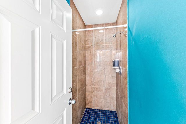 3976 Woodridge COURT, Richfield, WI 53017