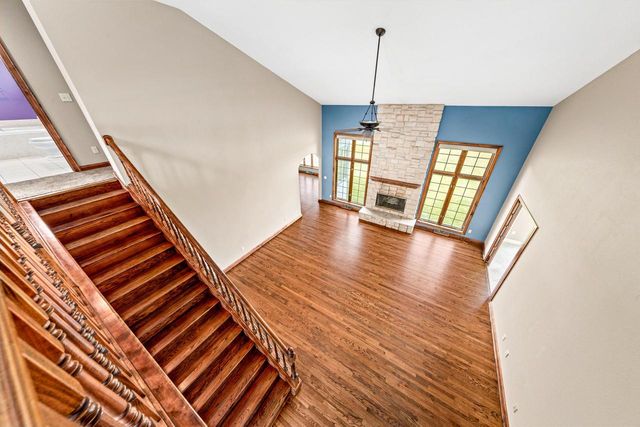 3976 Woodridge COURT, Richfield, WI 53017