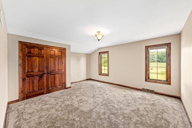 3976 Woodridge COURT, Richfield, WI 53017