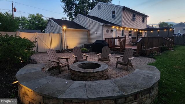 65 MARLBOROUGH AVE, Marlton, NJ 08053