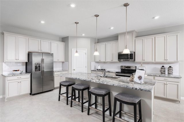 11126 NELLIE CROSSING CIRCLE, Clermont, FL 34711