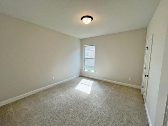 242 Kings Wood Avenue, Thibodaux, LA 70301