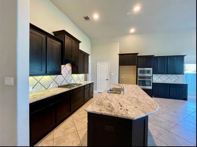 3323 Chandler Hollow Lane, Missouri City, TX 77459