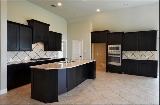 3323 Chandler Hollow Lane, Missouri City, TX 77459