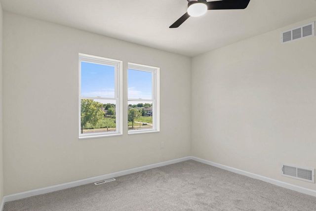 2810 Big Bluestem Parkway, Fitchburg, WI 53711