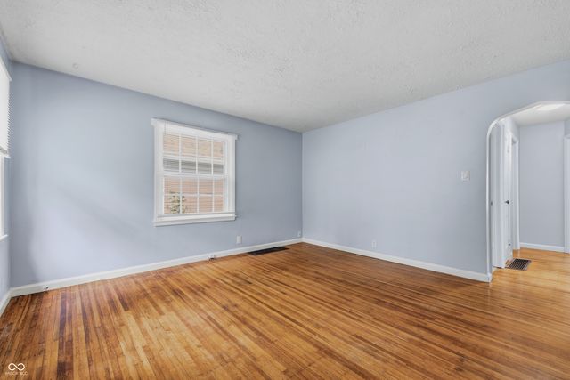 4919 Indianola Avenue, Indianapolis, IN 46205
