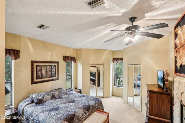 98 SWIMMING PEN Drive, Middleburg, FL 32068