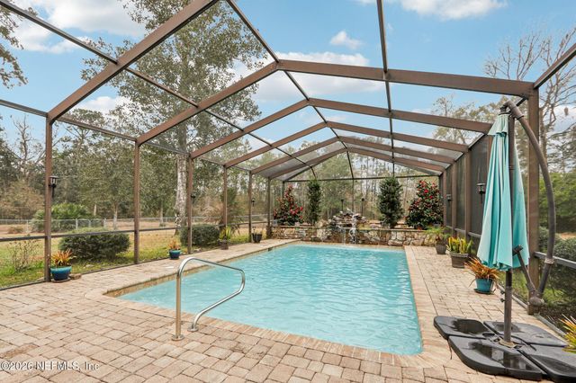 98 SWIMMING PEN Drive, Middleburg, FL 32068