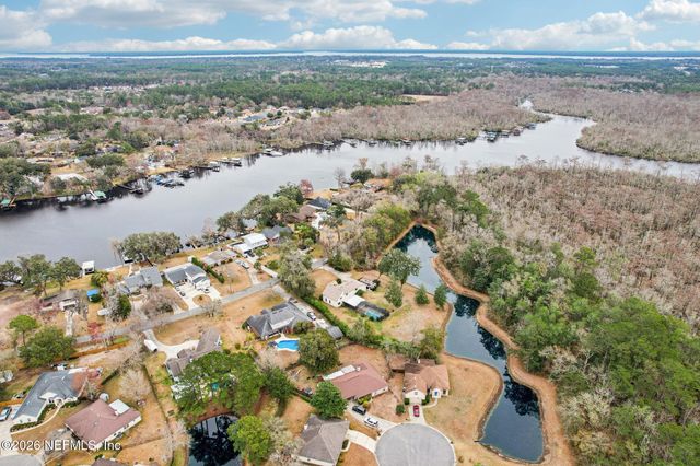 98 SWIMMING PEN Drive, Middleburg, FL 32068