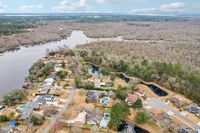 98 SWIMMING PEN Drive, Middleburg, FL 32068