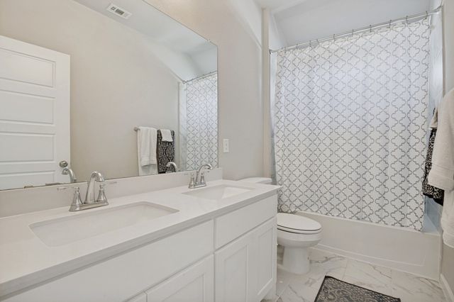 160 Arrow Wood Road, Waxahachie, TX 75165