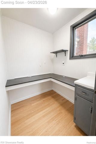6206 Berwyn Street, Dearborn Heights, MI 48127