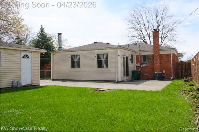 6206 Berwyn Street, Dearborn Heights, MI 48127