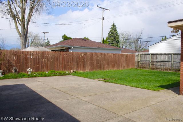 6206 Berwyn Street, Dearborn Heights, MI 48127
