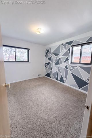 6206 Berwyn Street, Dearborn Heights, MI 48127