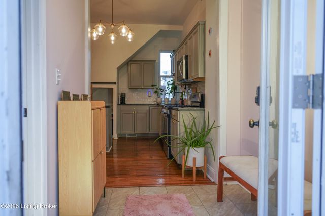 1413 S Shelby St, Louisville, KY 40217