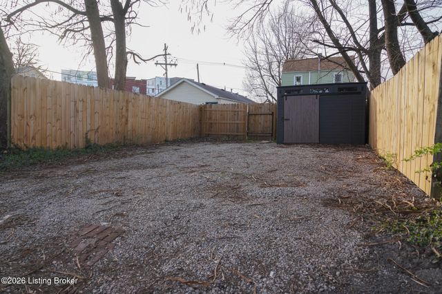 1413 S Shelby St, Louisville, KY 40217