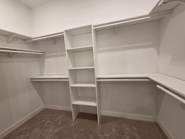 155 HAZEL CREST DR, Oakland, TN 38060