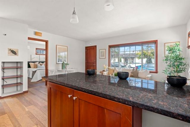 1212 2nd Street, Coronado, CA 92118