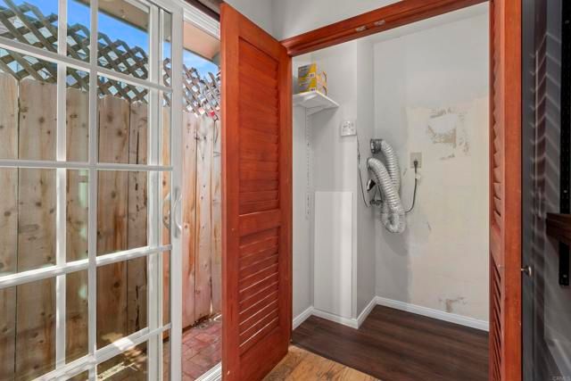 1212 2nd Street, Coronado, CA 92118