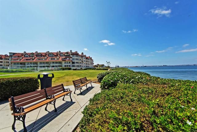 1212 2nd Street, Coronado, CA 92118