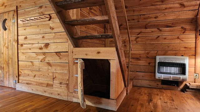 100 Cowboy Lane, Wellington, KY 40387