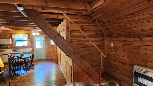 100 Cowboy Lane, Wellington, KY 40387