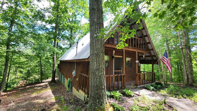 100 Cowboy Lane, Wellington, KY 40387