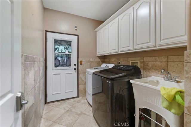 11970 Walnut St, Bloomington, CA 92316
