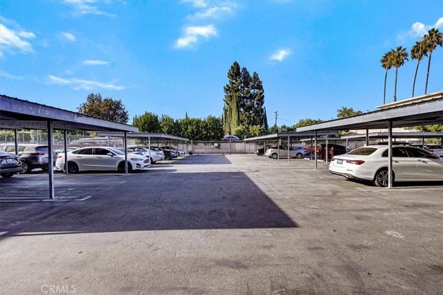 20327 Saticoy 309, Winnetka, CA 91306