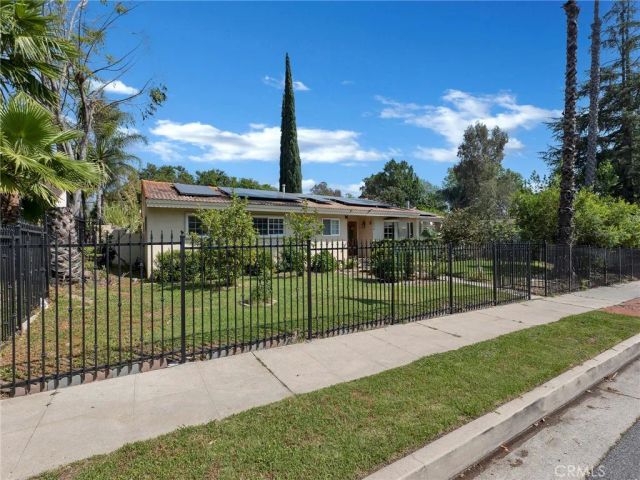 10918 Reseda, Porter Ranch, CA 91326