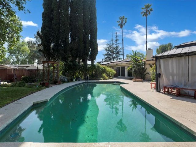 10918 Reseda, Porter Ranch, CA 91326