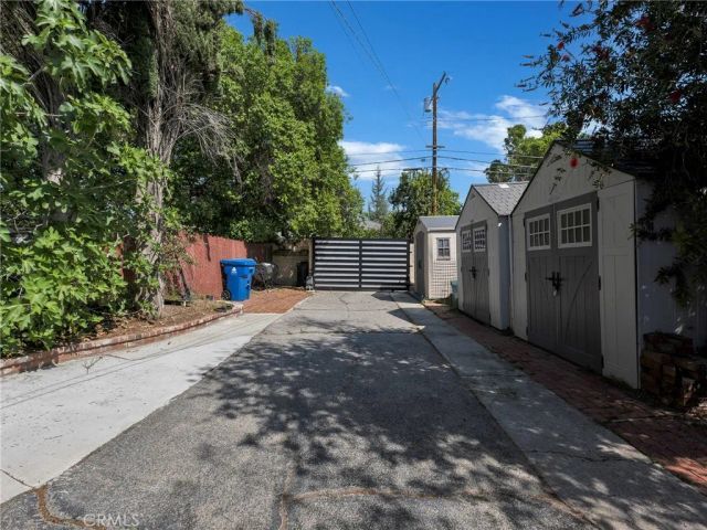 10918 Reseda, Porter Ranch, CA 91326