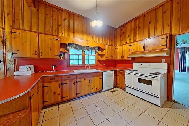 854 Jenkins Street, Blackshear, GA 31516