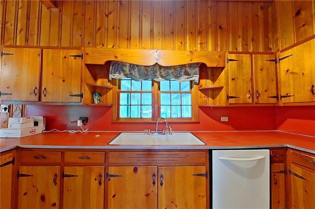 854 Jenkins Street, Blackshear, GA 31516