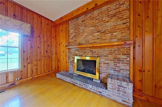 854 Jenkins Street, Blackshear, GA 31516
