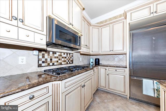 2822 NORBORNE PLACE, Oakton, VA 22124