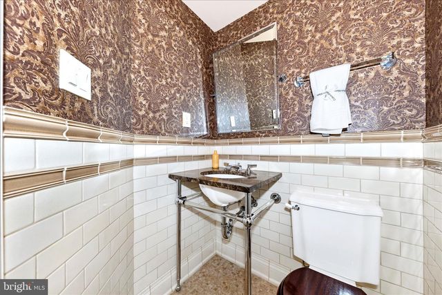 2822 NORBORNE PLACE, Oakton, VA 22124